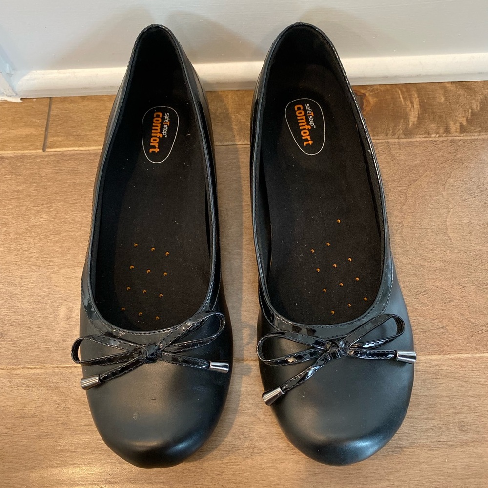 Safe T Step Black Flats